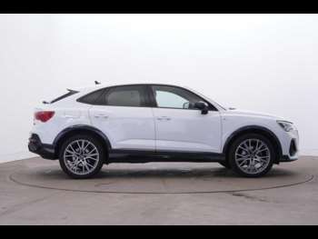 Used Audi Q3 2024 for sale - 74961999: Photo