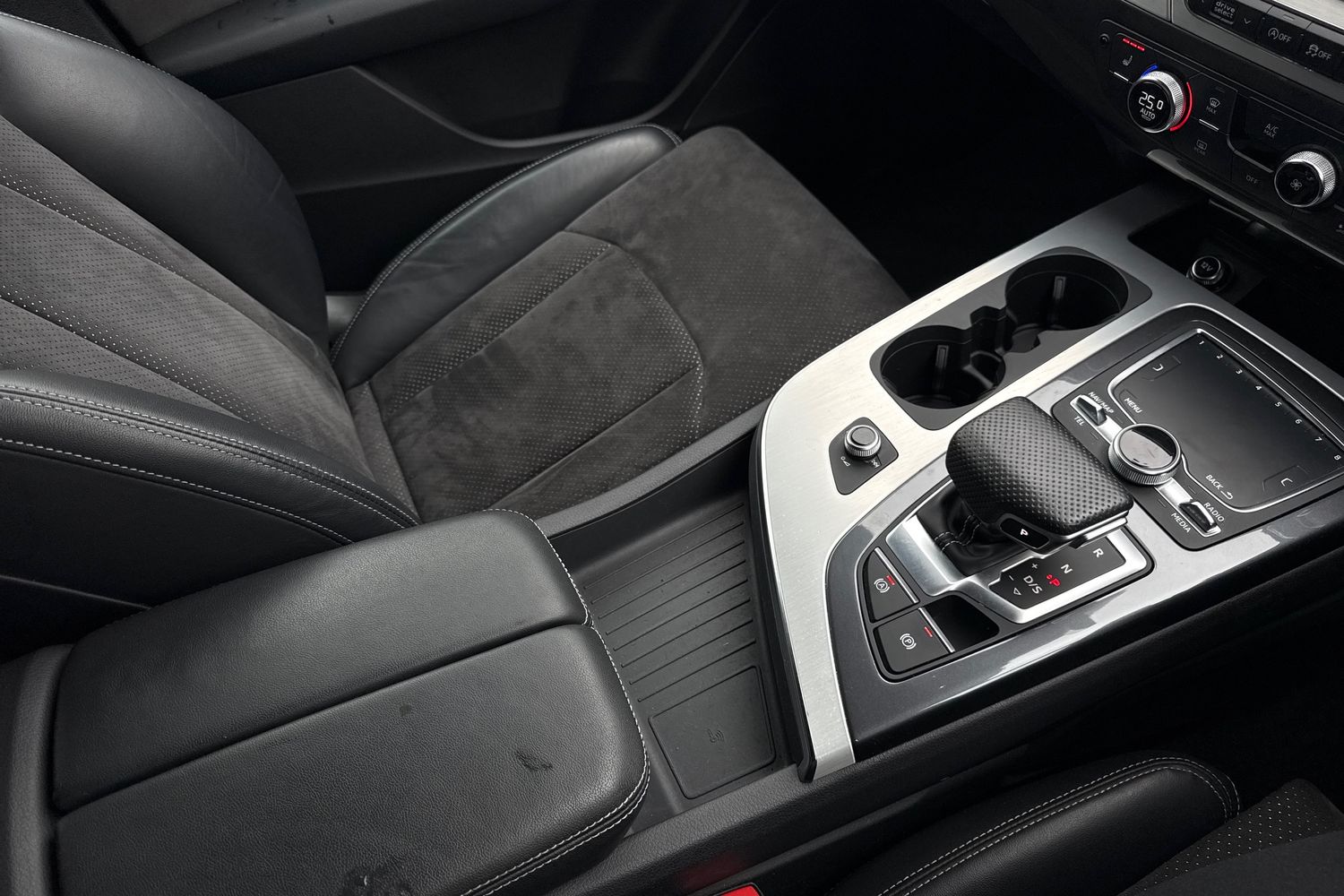 Used Audi Q7 2019 for sale - 77327440: Photo 60