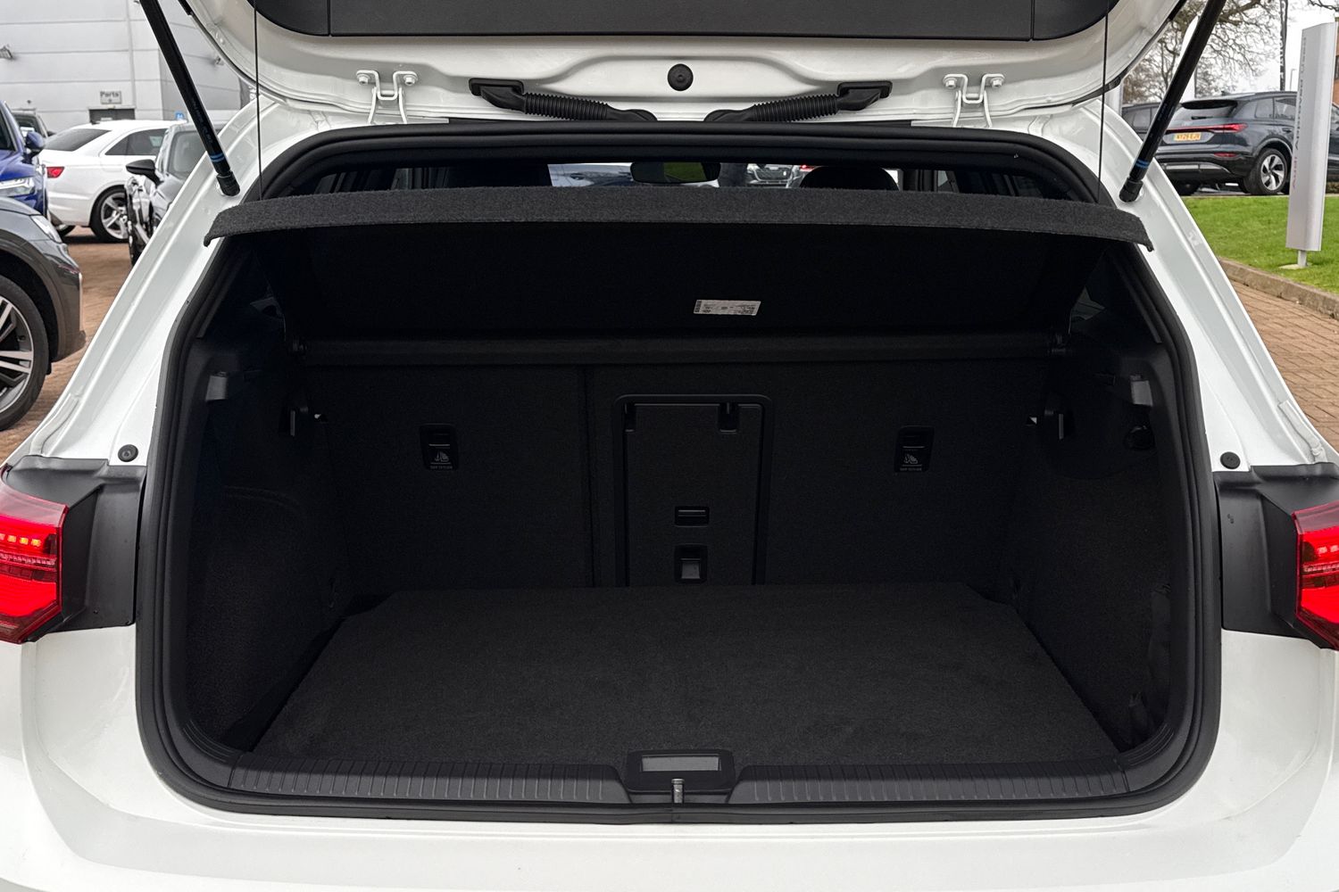 Used Volkswagen Golf 2021 for sale - 77415358: Photo 7