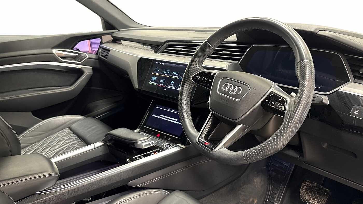 Used Audi e-tron 2022 for sale - 77834849: Photo 7