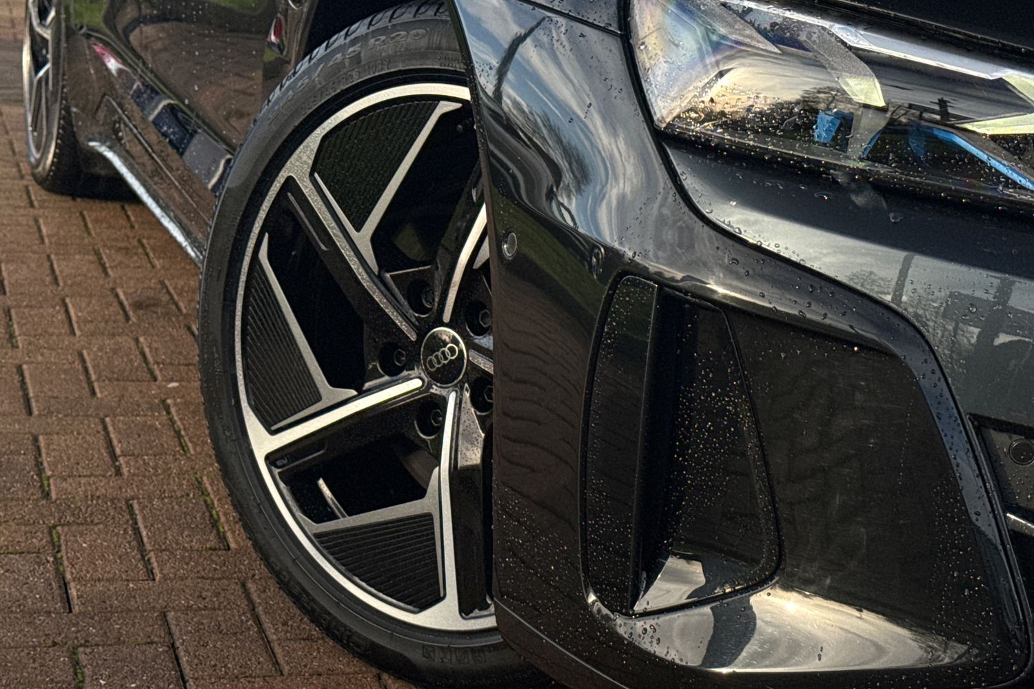 Used Audi e-tron GT 2023 for sale - 77080058: Photo 26