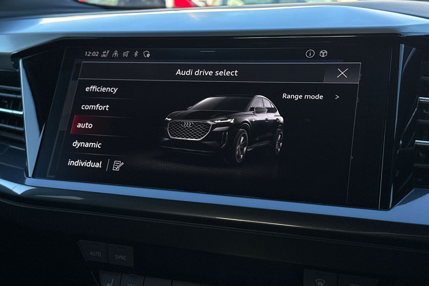 Used Audi Q4 e-tron 2024 for sale - 76705467: Photo 41