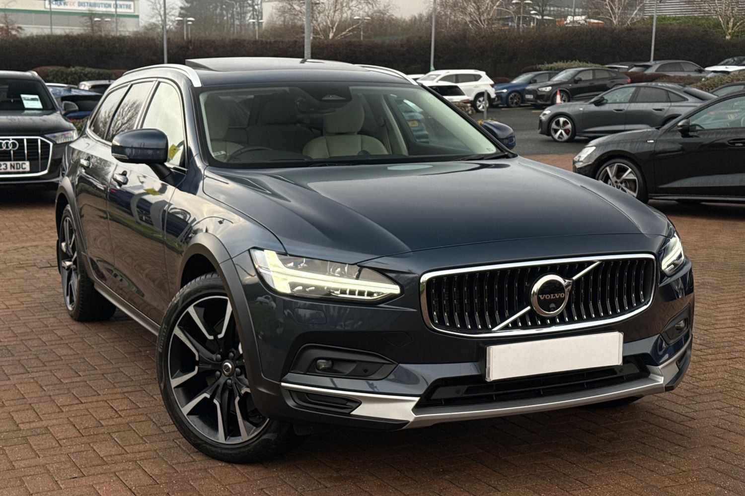 Used Audi Q7 2026 for sale - 77262620: Photo 25