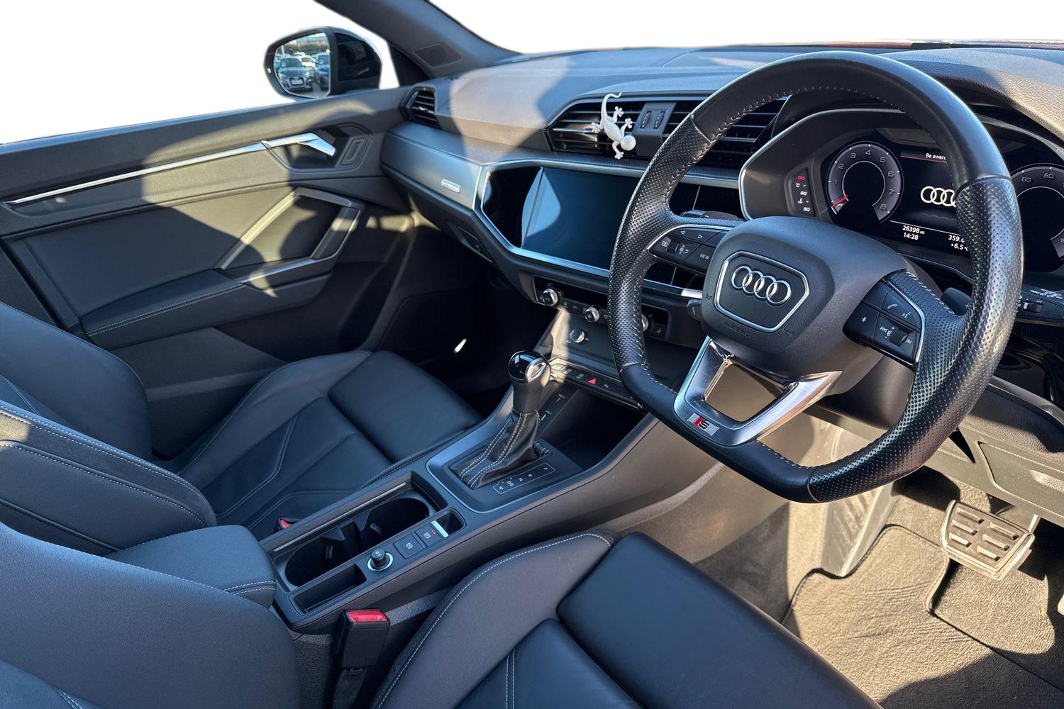 Used Audi Q3 2021 for sale - 76610901: Photo 13