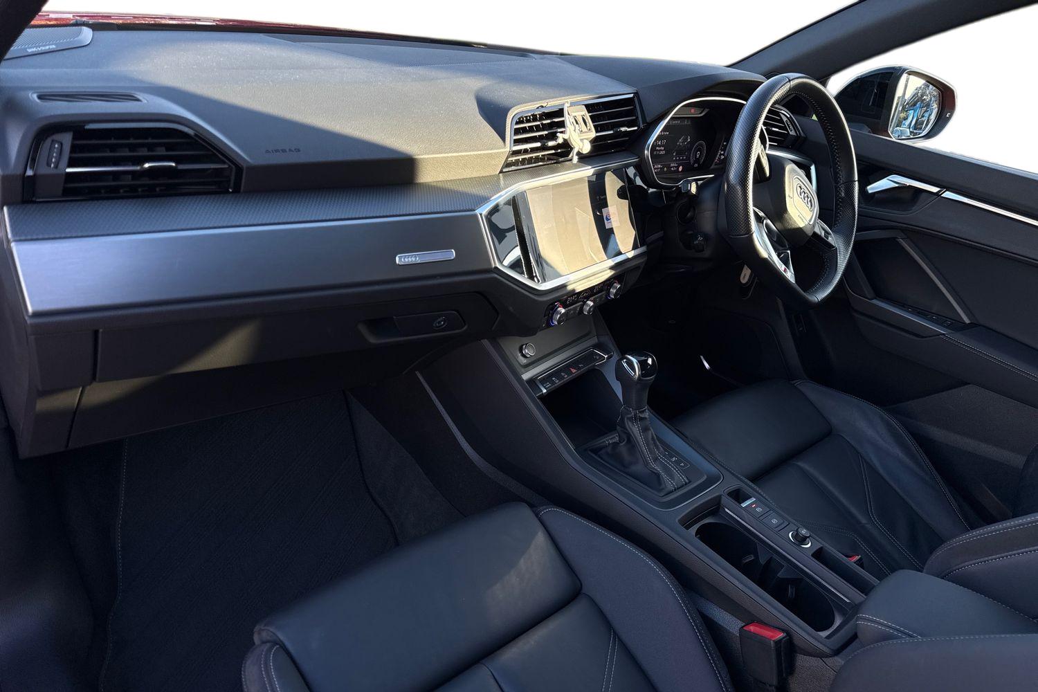 Used Audi Q3 2021 for sale - 76610901: Photo 14