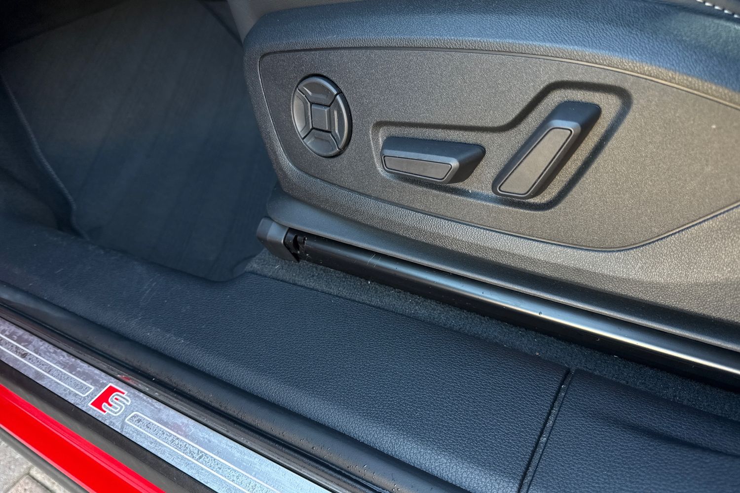 Used Audi Q3 2021 for sale - 76610901: Photo 31