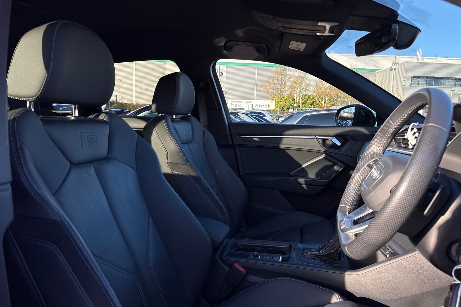 Used Audi Q3 2021 for sale - 76610901: Photo 44