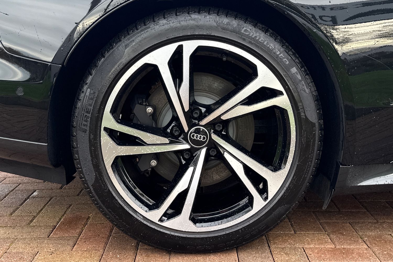 Used Audi e-tron 2023 for sale - 76836339: Photo 11