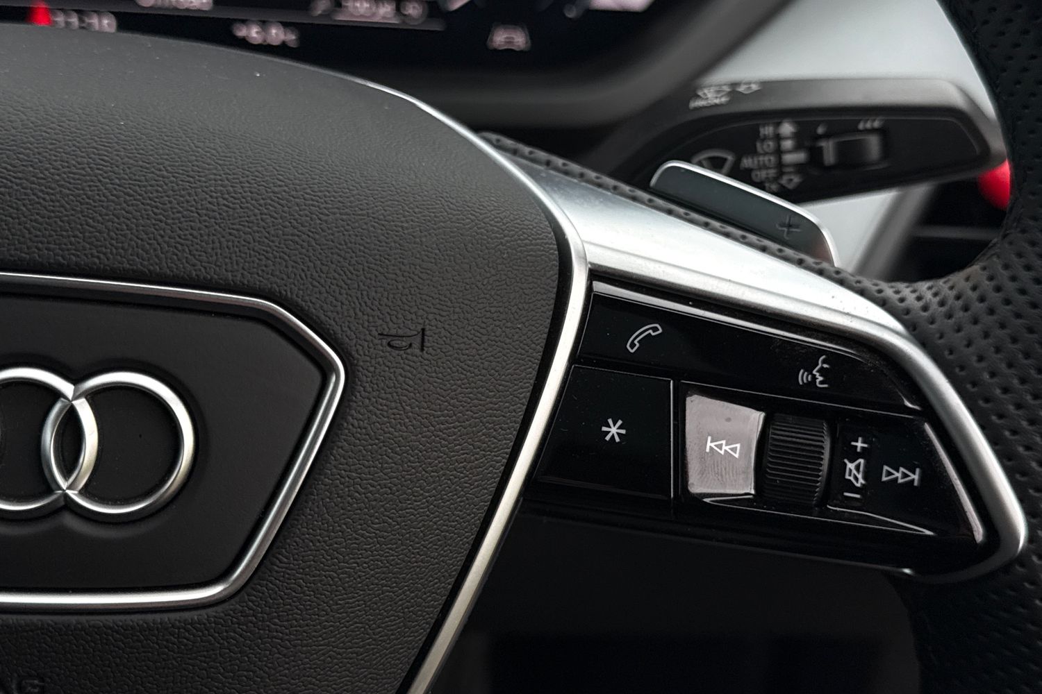 Used Audi e-tron 2023 for sale - 76836339: Photo 49