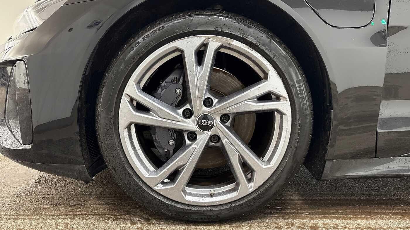 Used Audi e-tron GT 2024 for sale - 77236059: Photo 6