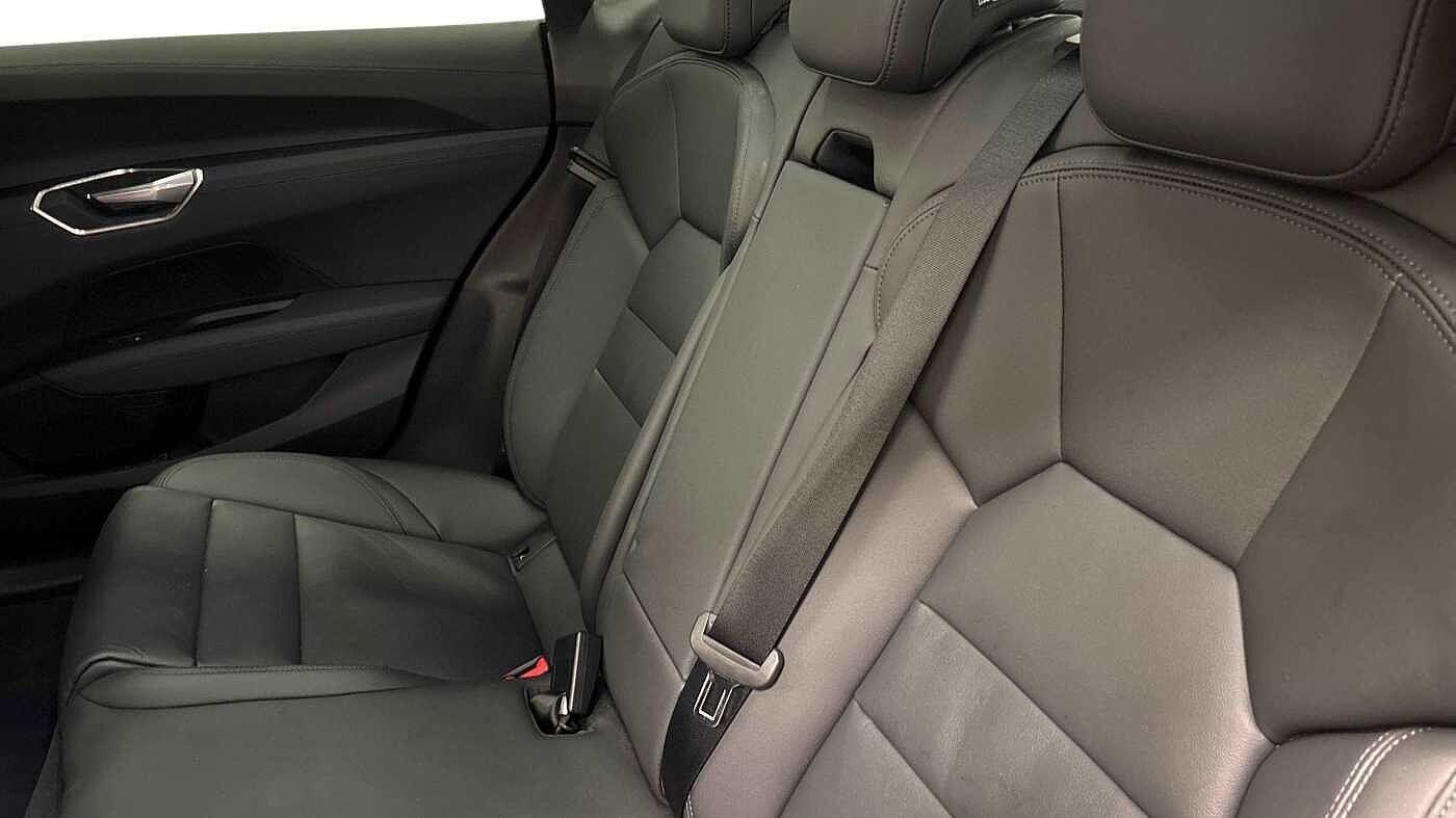 Used Audi e-tron GT 2024 for sale - 77236059: Photo 8