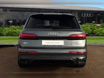 Used Audi Q7 2023 for sale - 77527263: Photo