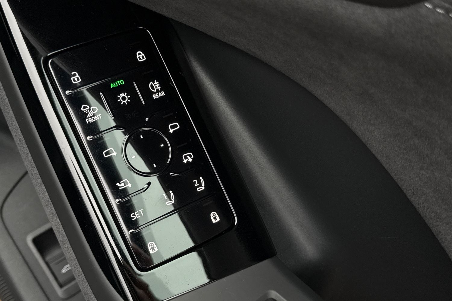 Used Audi Q6 e-tron 2026 for sale - 77287086: Photo 45