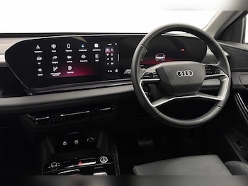 Used Audi Q6 e-tron 2025 for sale - 77546553: Photo
