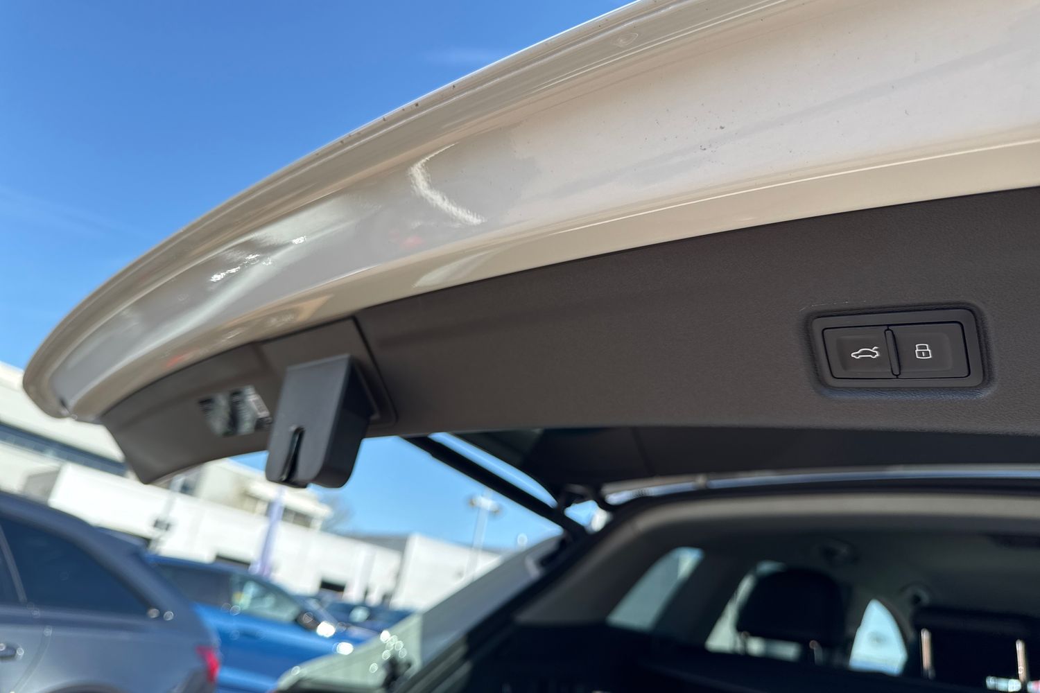 Used Audi Q6 e-tron 2025 for sale - 77546553: Photo 41