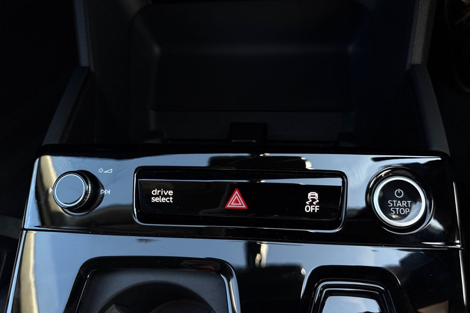 Used Audi Q6 e-tron 2025 for sale - 77546553: Photo 60