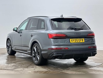 Used Audi Q7 2025 for sale - 78851932: Photo