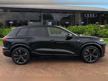 Used Audi Q6 e-tron 2025 for sale - 76654332: Photo