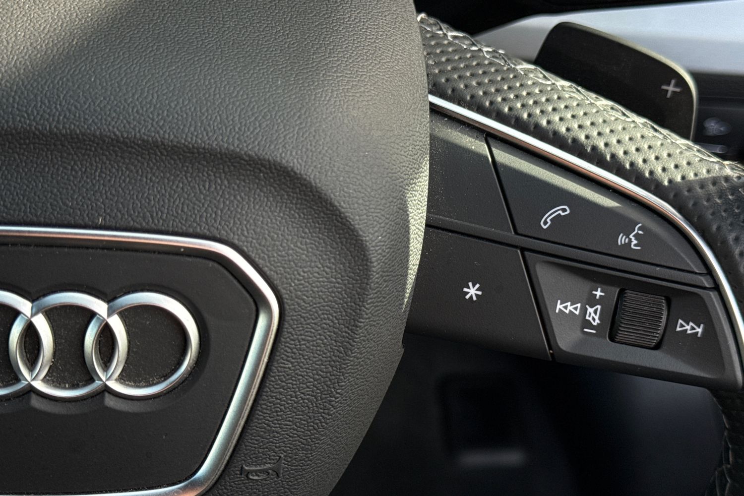 Used Audi Q5 2023 for sale - 76654260: Photo 49