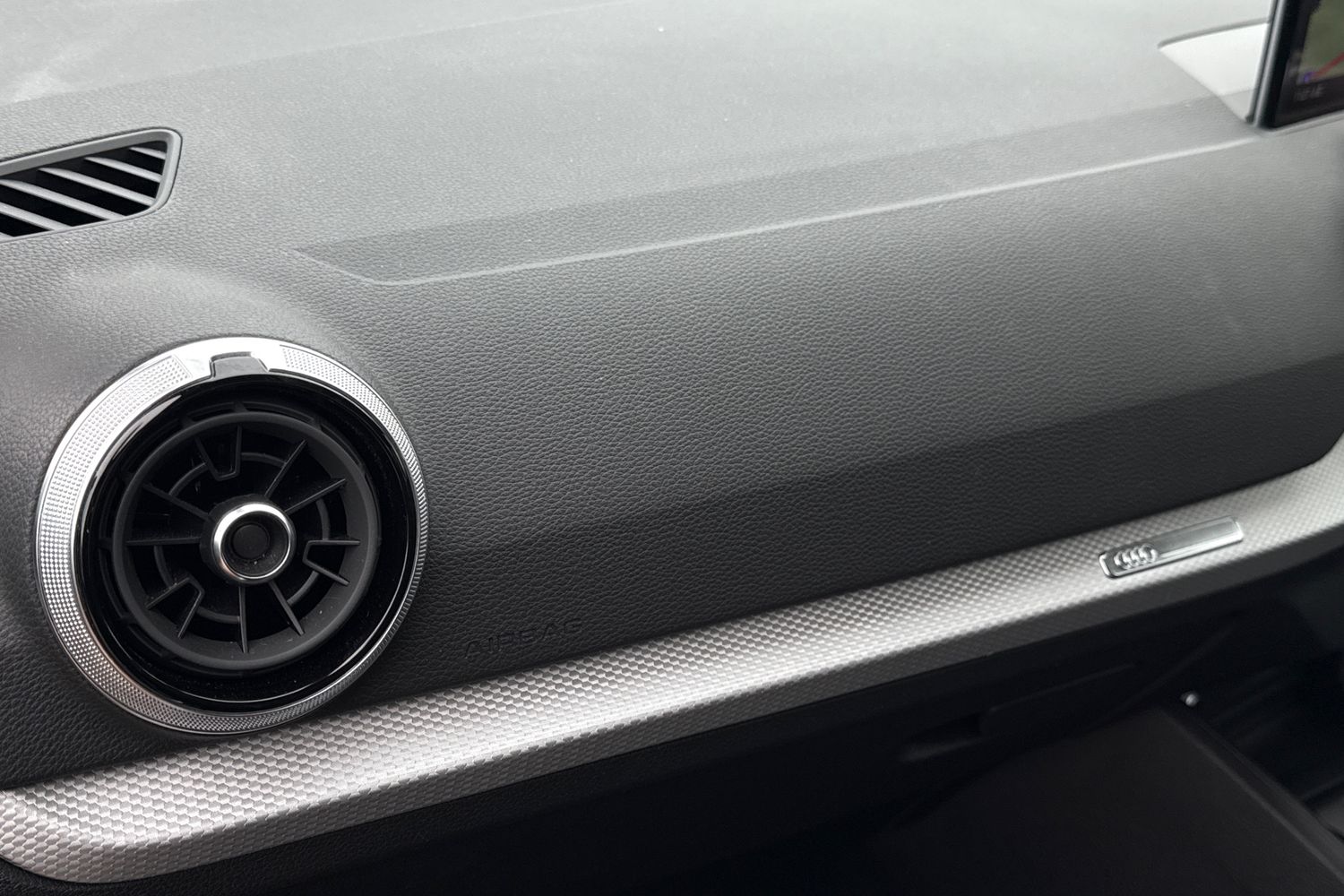 Used Audi Q2 2023 for sale - 76438880: Photo 32