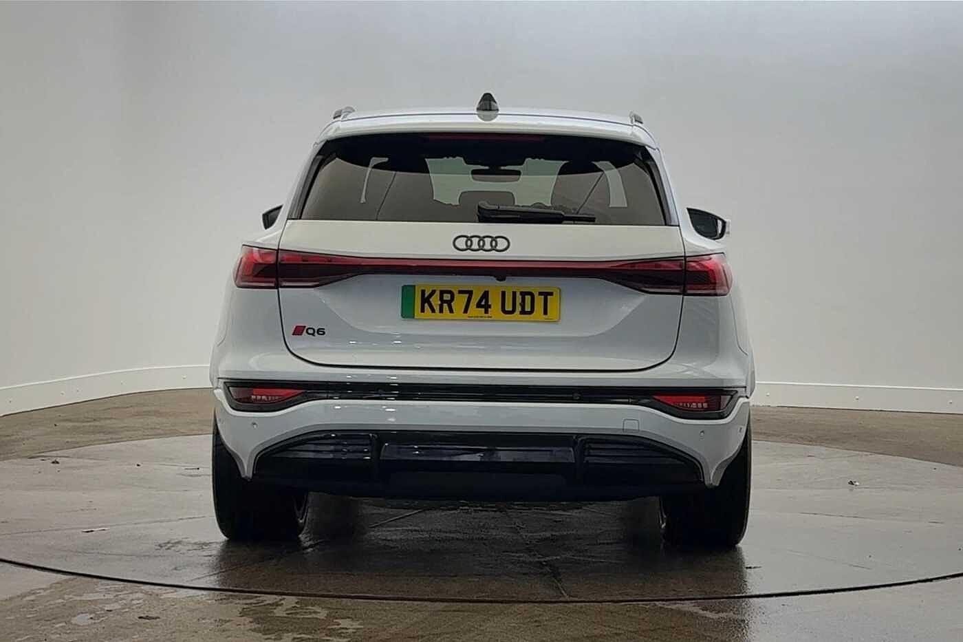 Used Audi Q6 e-tron 2024 for sale - 76641759: Photo 8