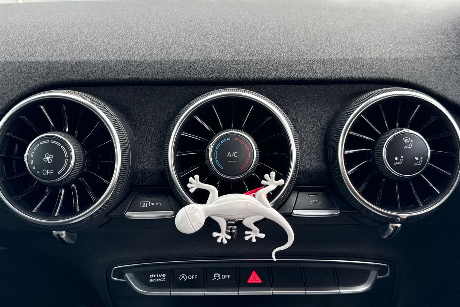 Used Audi TT 2022 for sale - 76654344: Photo 22