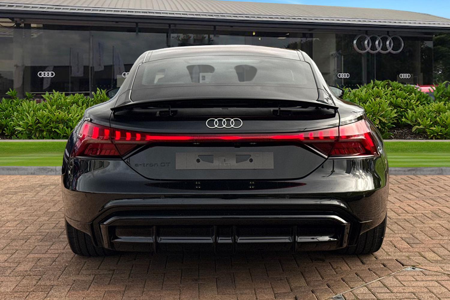 Used Audi e-tron GT 2026 for sale - 77382598: Photo 4