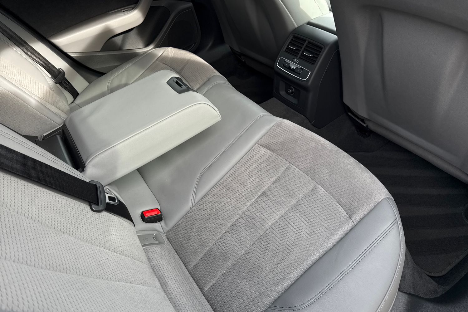 Used Audi A4 Avant 2023 for sale - 77520309: Photo 41