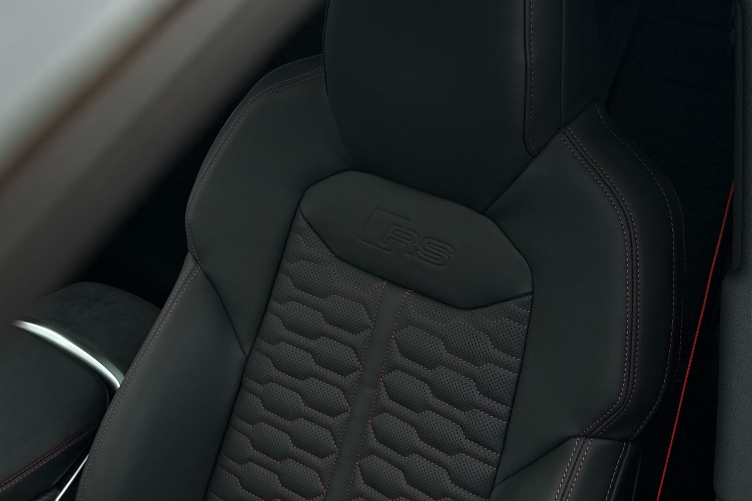 Used Audi RS Q8 2026 for sale - 77382862: Photo 32