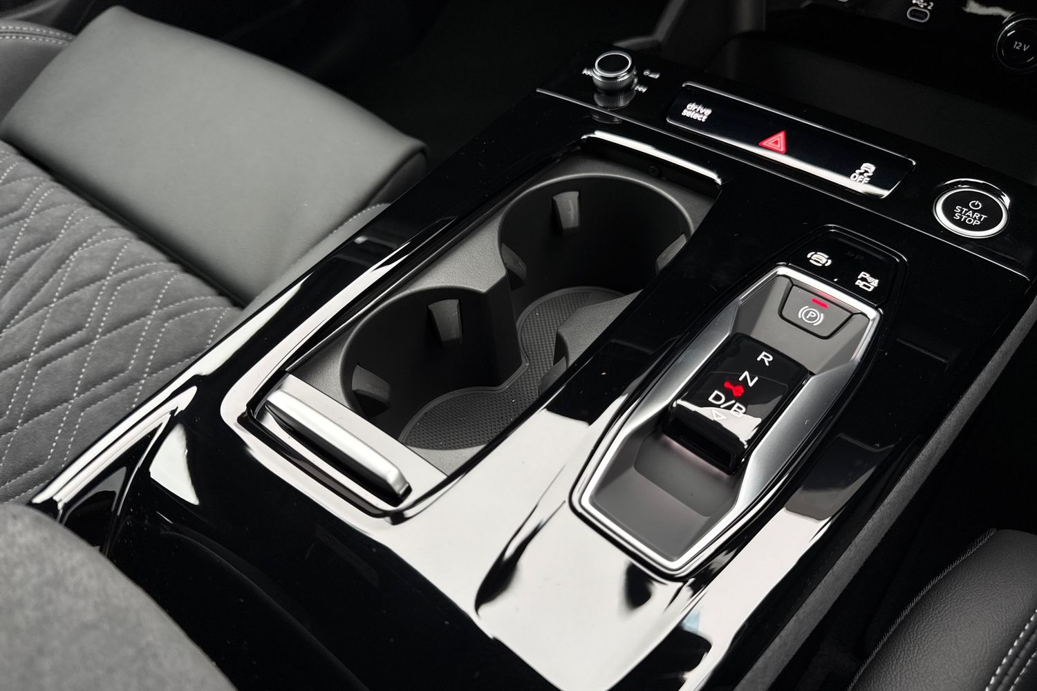 Used Audi Q6 e-tron 2025 for sale - 76171116: Photo 22