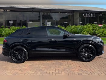 Used Audi Q8 2026 for sale - 79639800: Photo