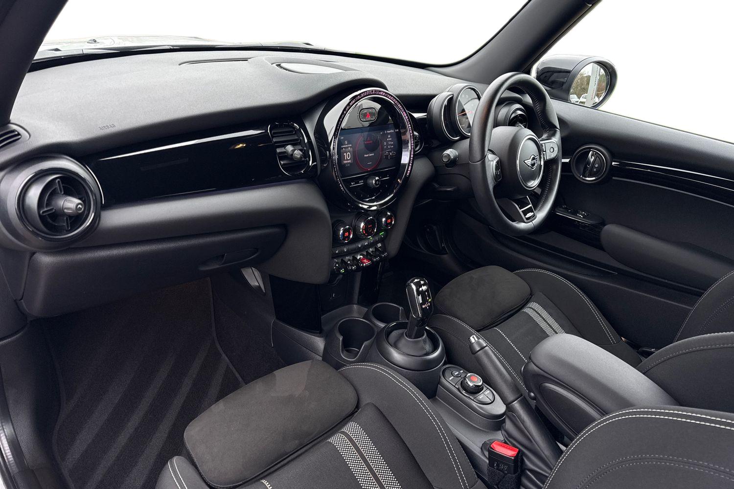 Used MINI Hatch 2021 for sale - 77535338: Photo 15