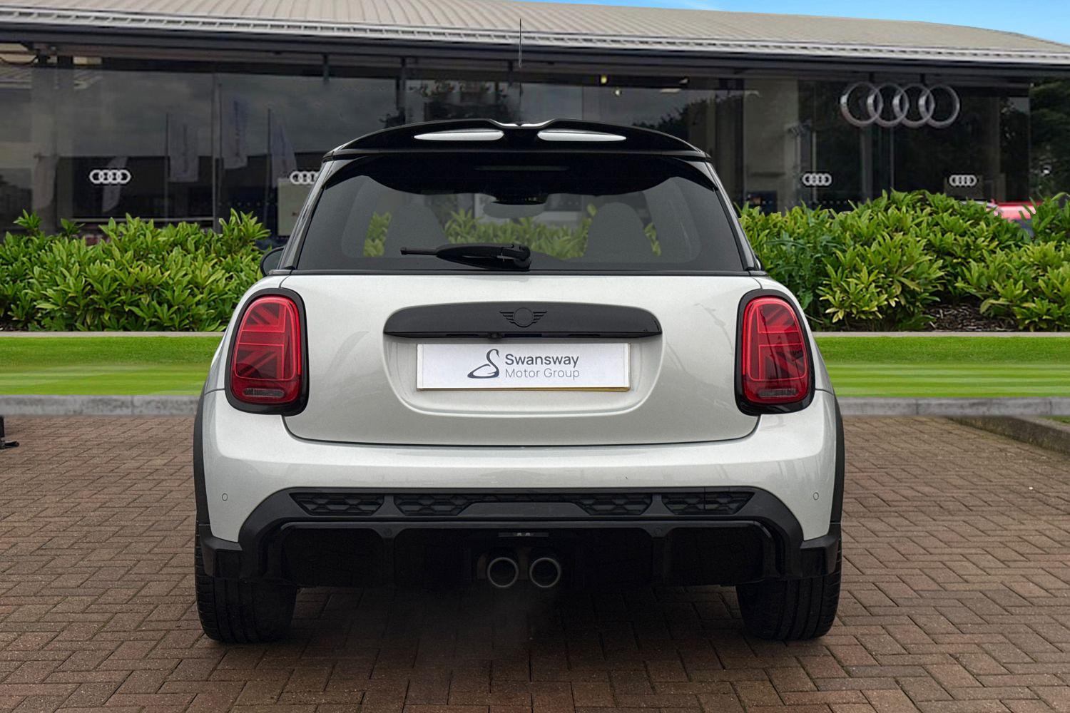 Used MINI Hatch 2021 for sale - 77535338: Photo 4
