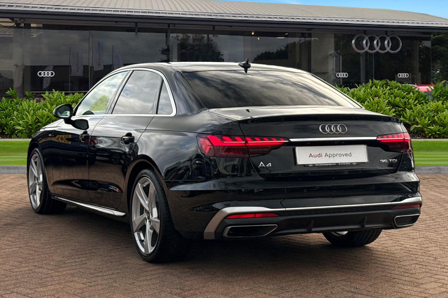 Used Audi A4 2023 for sale - 76300387: Photo 2