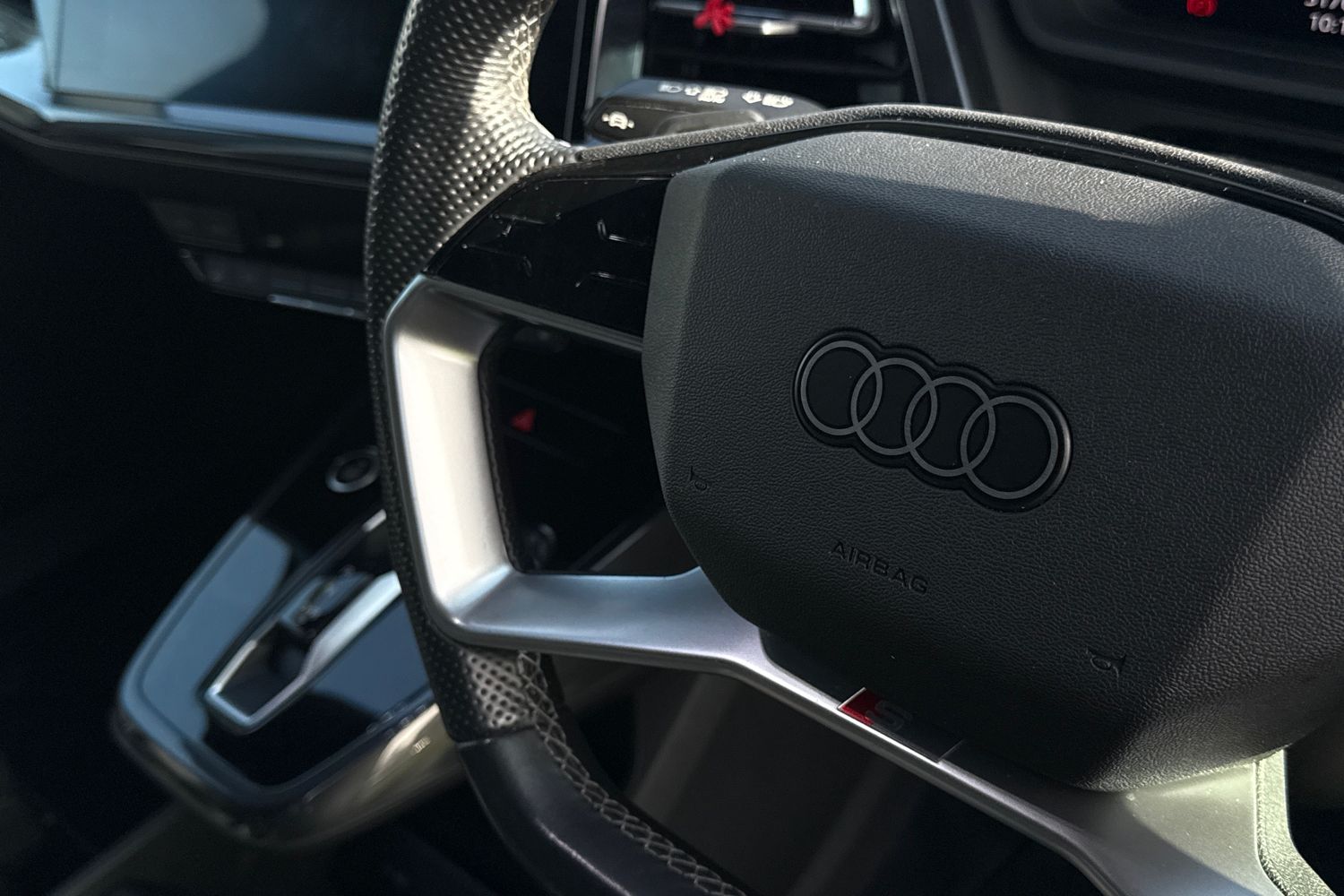 Used Audi Q4 e-tron 2022 for sale - 77642037: Photo 47