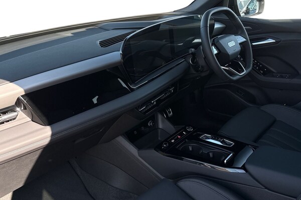 Used Audi Q6 e-tron 2025 for sale - 74937728: Photo 14
