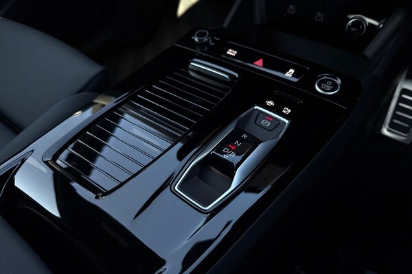Used Audi Q6 e-tron 2025 for sale - 74937728: Photo 22
