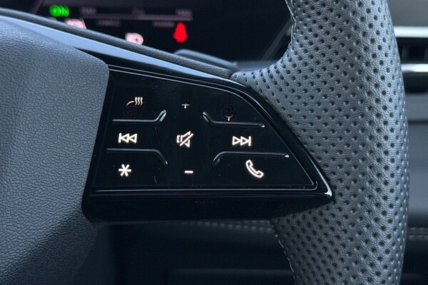 Used Audi Q6 e-tron 2025 for sale - 74937728: Photo 37