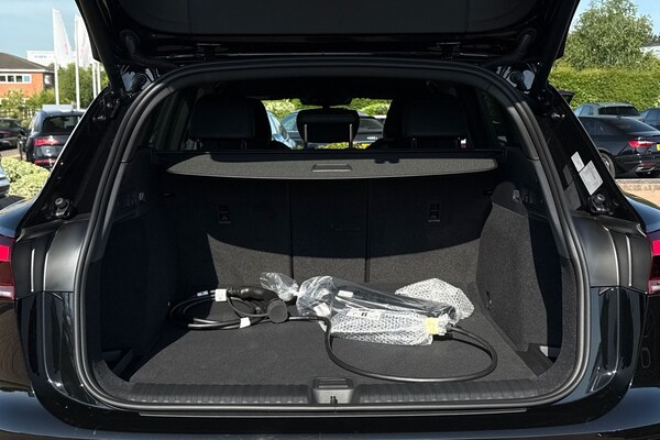 Used Audi Q6 e-tron 2025 for sale - 74937728: Photo 6
