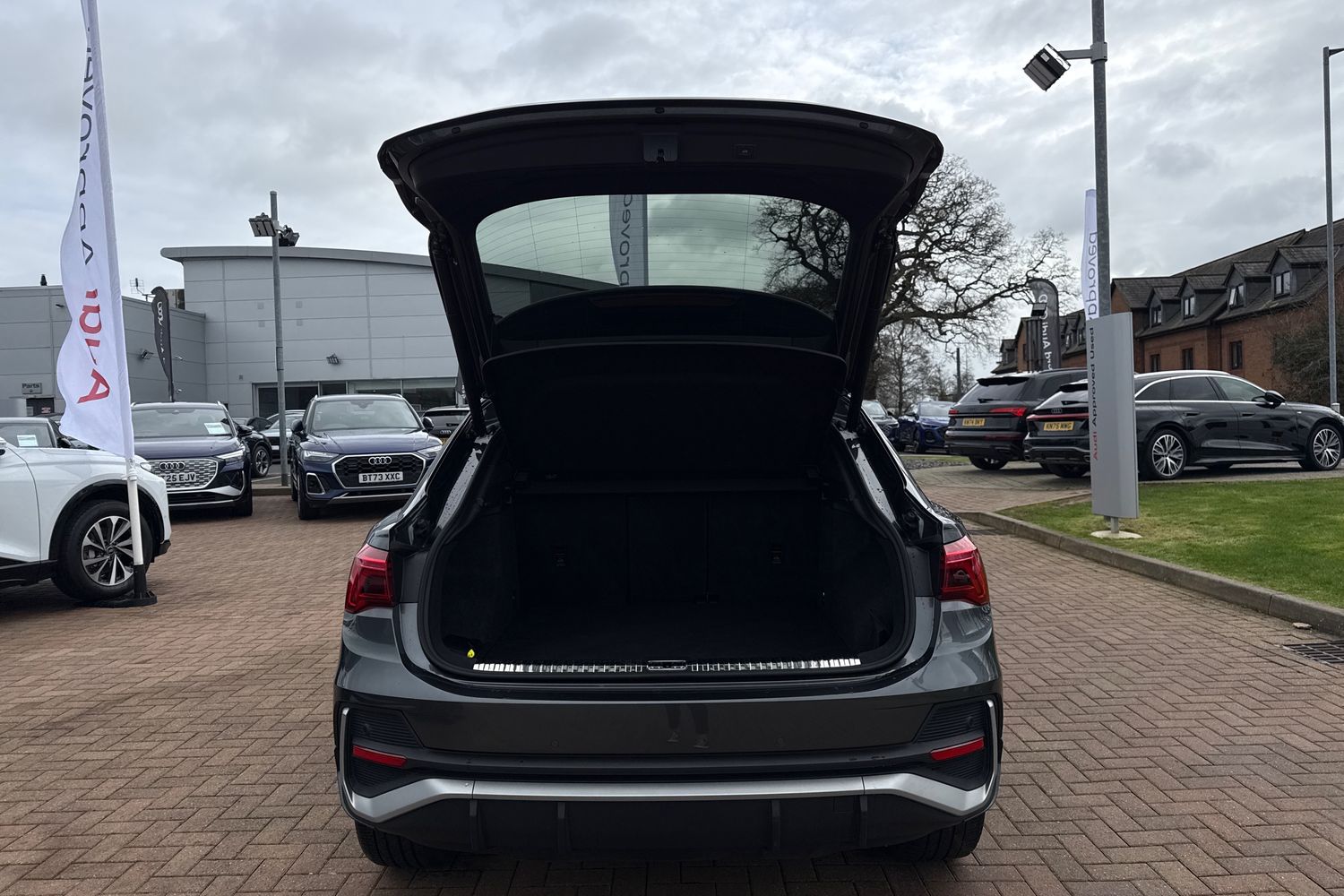 Used Audi Q3 2023 for sale - 77904484: Photo 38