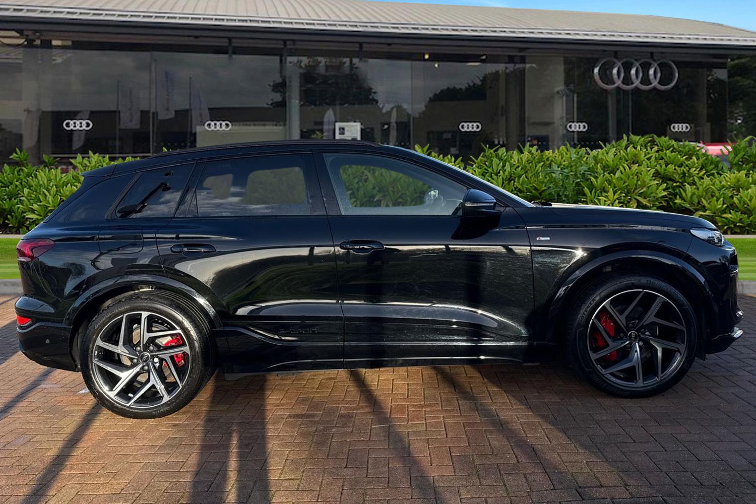 Used Audi Q6 e-tron 2025 for sale - 77006850: Photo 3