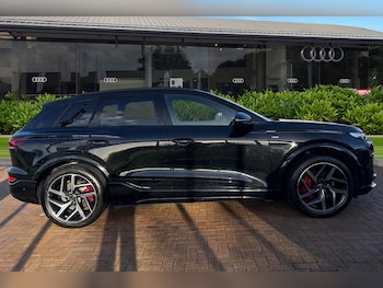 Used Audi Q6 e-tron 2025 for sale - 77006850: Photo