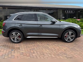Used Audi Q5 2020 for sale - 79733924: Photo