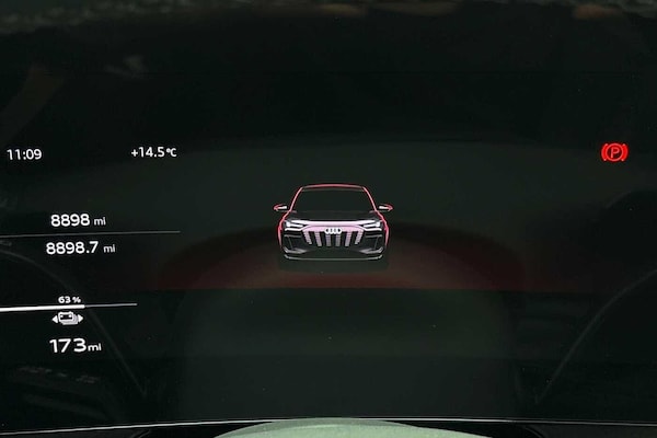 Used Audi Q4 e-tron 2024 for sale - 76300146: Photo 12
