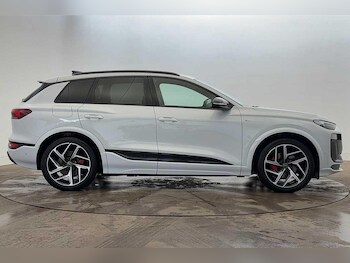Used Audi Q4 e-tron 2024 for sale - 76300146: Photo 4