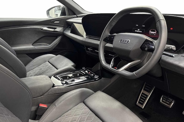 Used Audi Q4 e-tron 2024 for sale - 76300146: Photo 7