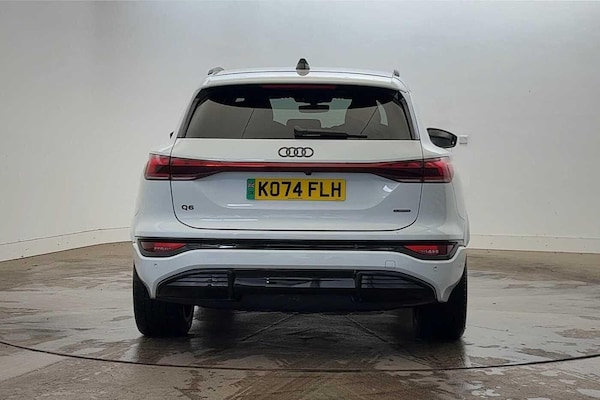 Used Audi Q4 e-tron 2024 for sale - 76300146: Photo 9