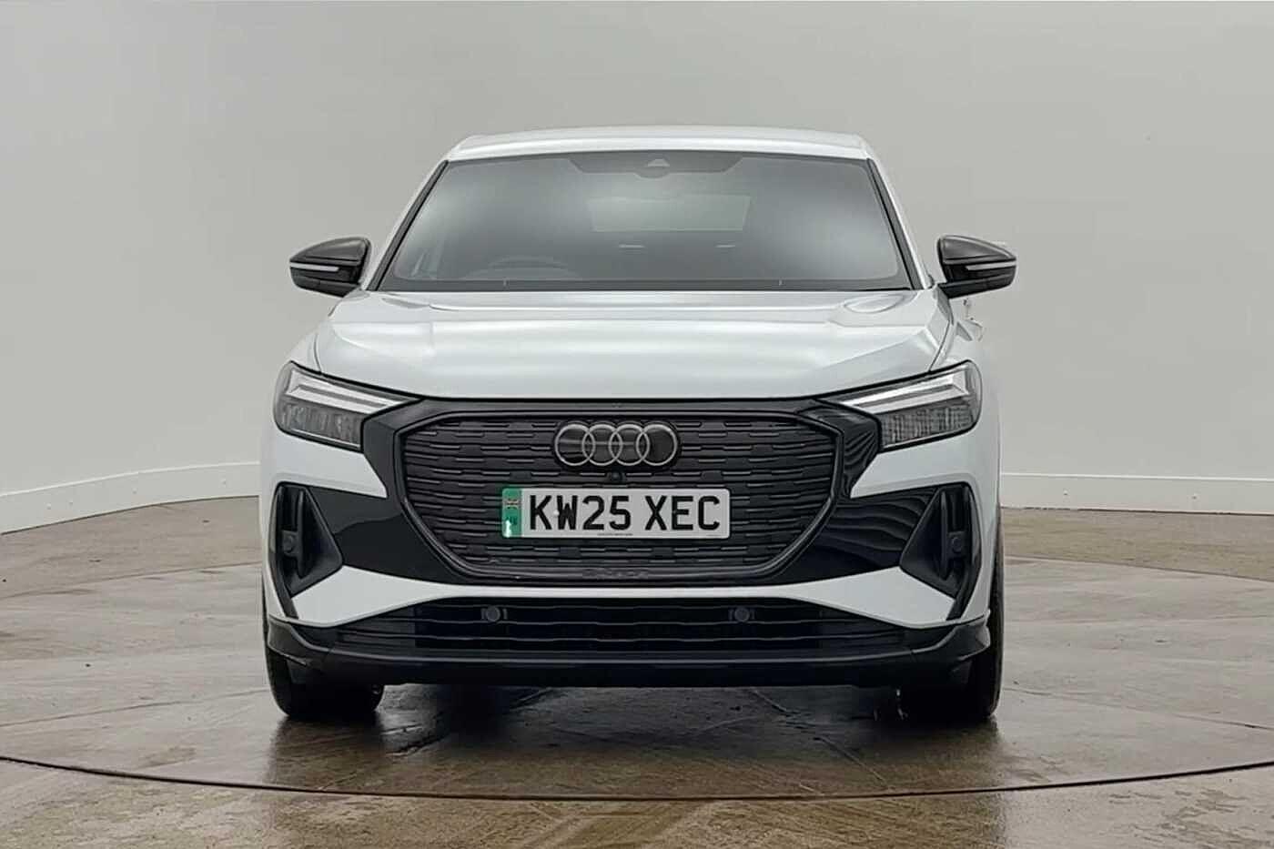Used Audi Q4 e-tron 2025 for sale - 77546545: Photo 8