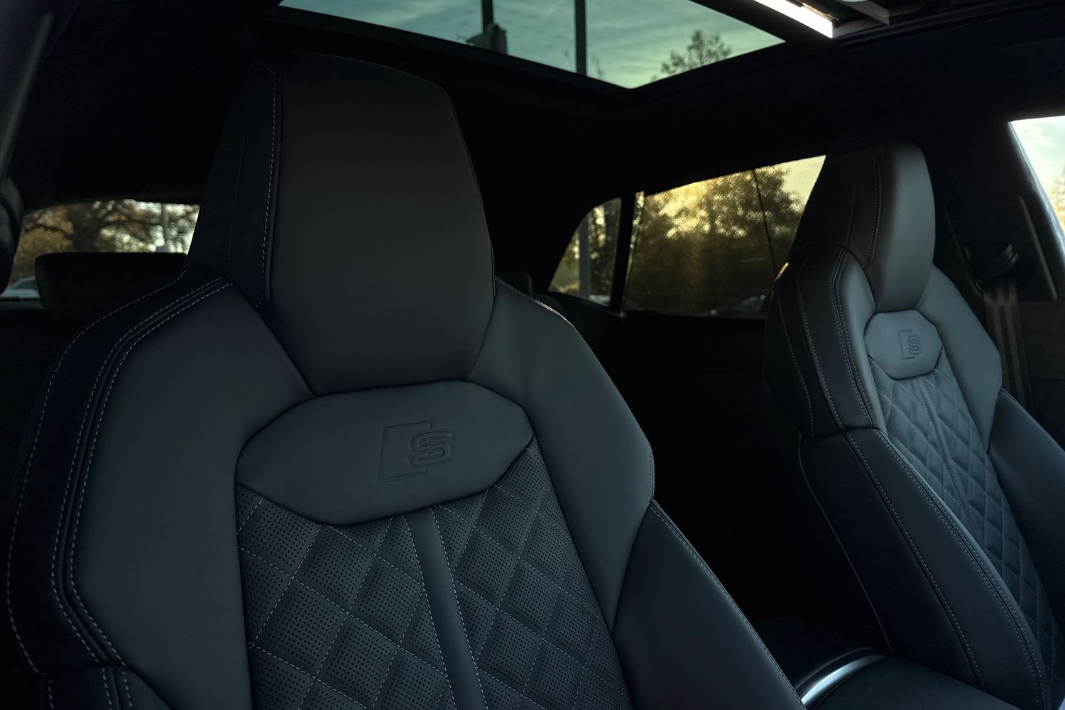 Used Audi Q8 2025 for sale - 76697770: Photo 23