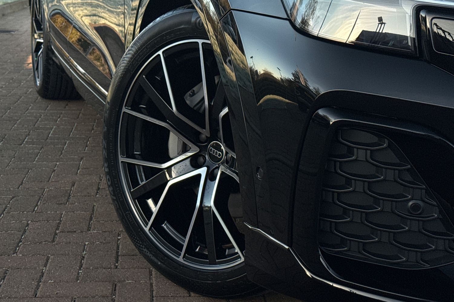 Used Audi Q8 2025 for sale - 76697770: Photo 25